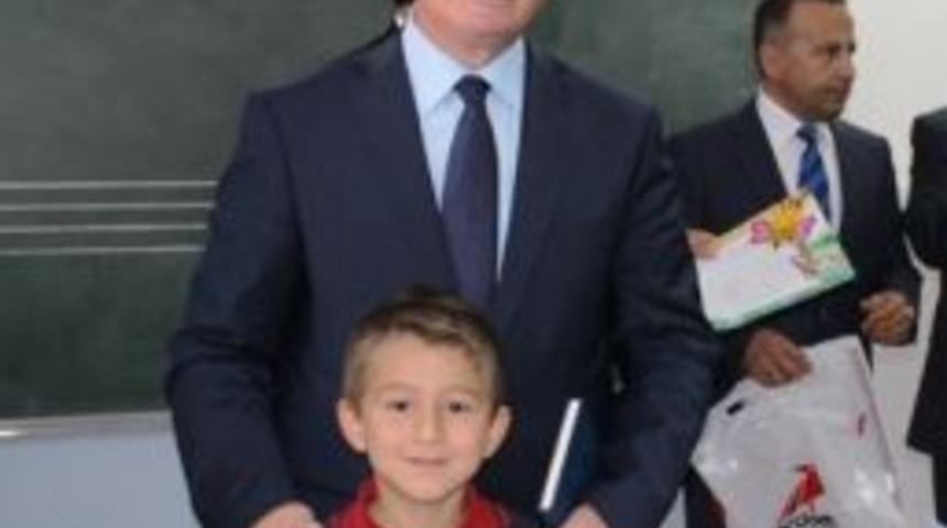 Milli Eğitim M&uuml;d&uuml;r&uuml; G&uuml;neş&rsquo;ten Velilere Karne Tavsiyesi