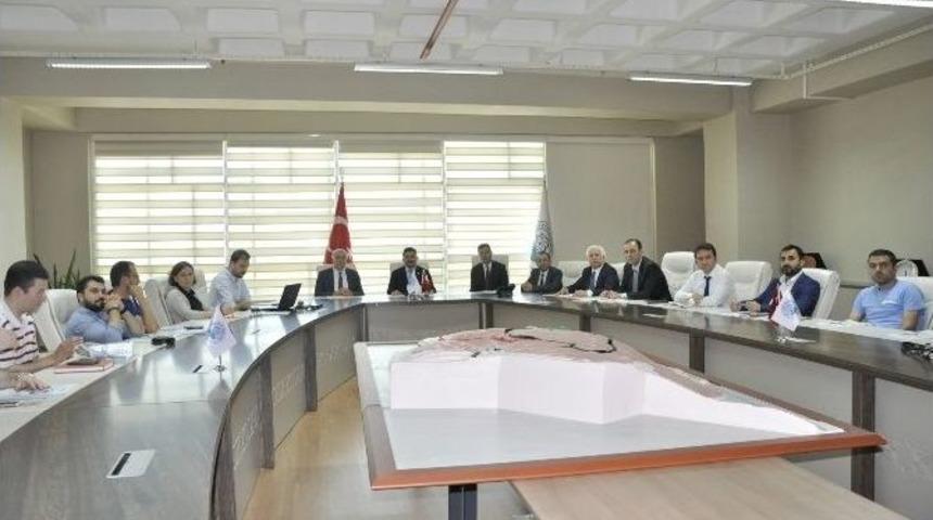 Bt&uuml; Ve Durmazlar Makine Arasında İşbirliği