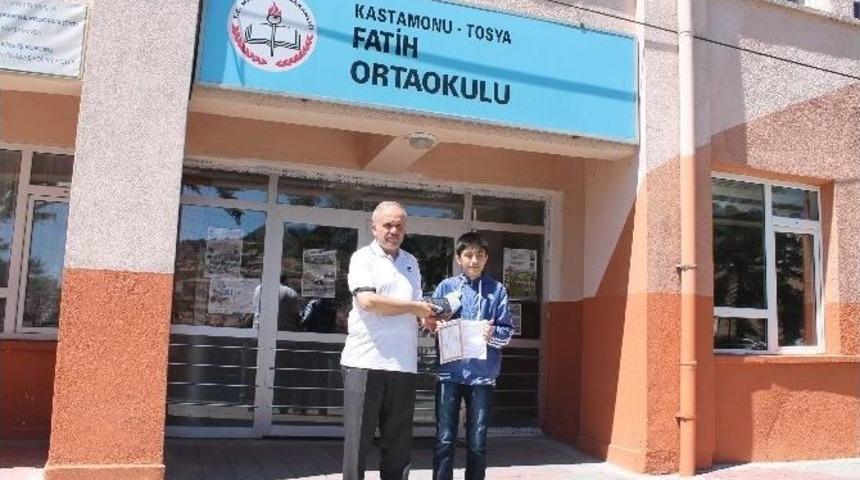 Teog T&uuml;rkiye 1.&rsquo;si Tosyalı &Ouml;ğrenciye &Ouml;ğretmenlerinden S&uuml;rpriz