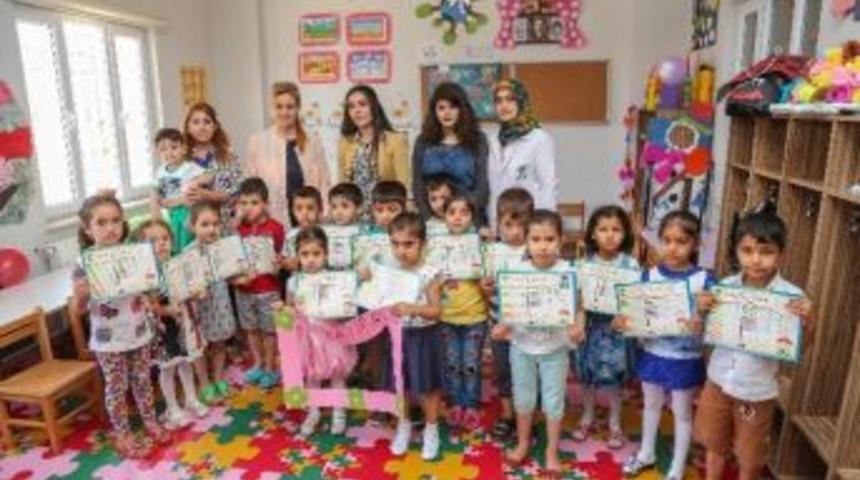 Şehitkamilli Miniklerin Karne Sevinci