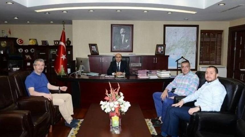 Adanaspor&rsquo;dan Vali Demirtaş&rsquo;a "hoşgeldin" Ziyareti