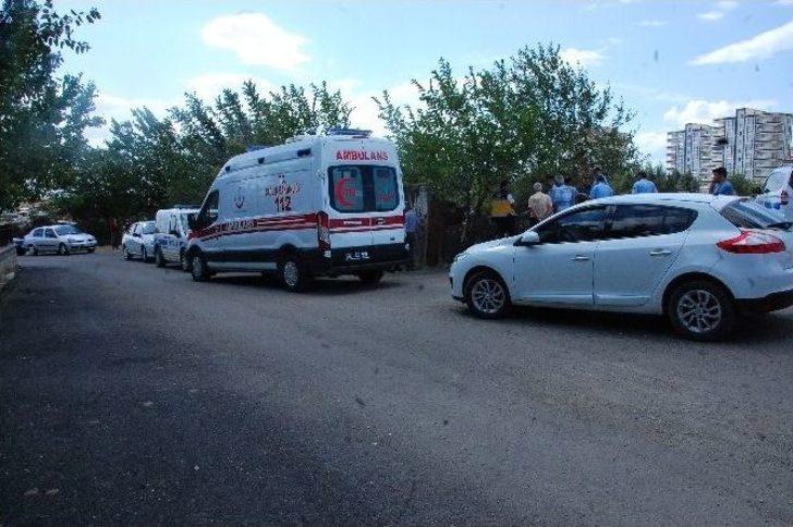 Yaşlı Adam Bahçede Ölü Bulundu G1