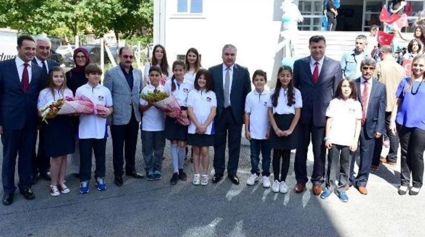 Uşak&rsquo;ta Karneler Dağıtıldı