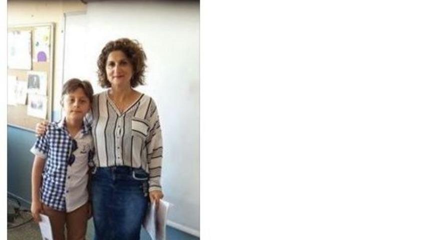 Sosyal Medyada G&uuml;n&uuml;n Konusu "karne Sevinci"