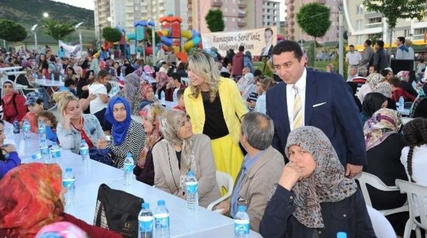 4 Eyl&uuml;l Mahalle İftarına Yoğun İlgi