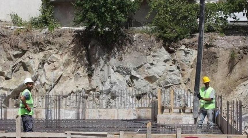 Bergama Ticaret Odası Yeni Hizmet Binasının Temeli Atıldı