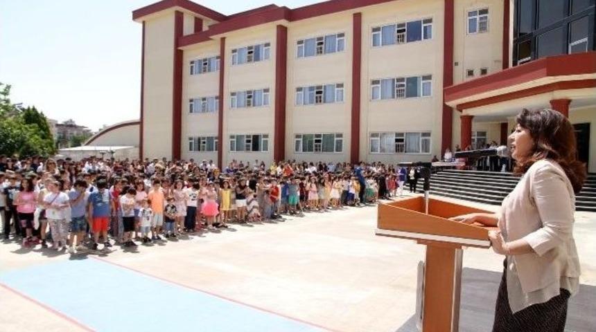 &Ouml;zel Sanko Okulları&rsquo;nda Karne Heyecanı