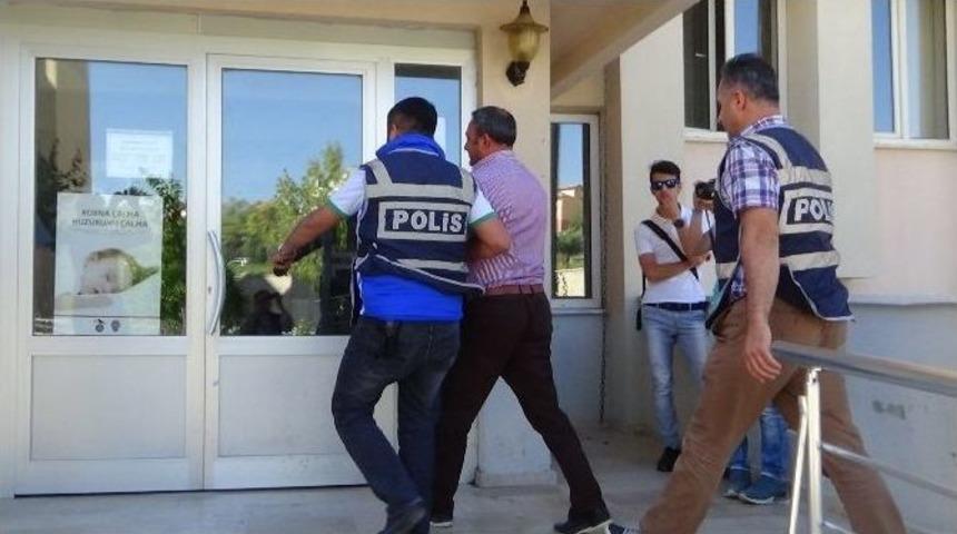 &lsquo;mit Ve Jandarma Mensubuyum&rsquo; Diyerek 10 Kişiden 500 Bin Lira Dolandırdı