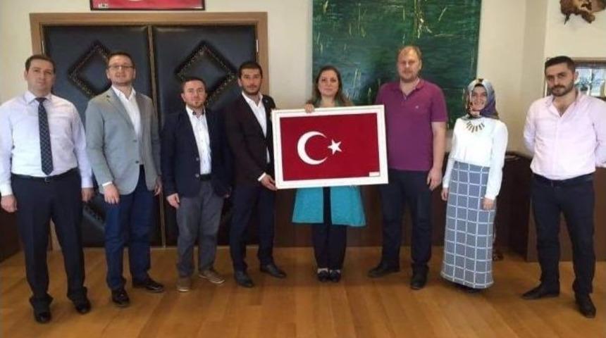 T&uuml;gva&rsquo;dan Rekt&ouml;r &Ccedil;akar&rsquo;a Ziyaret