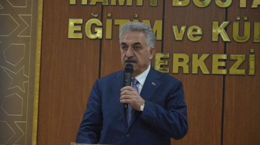 Eski G&uuml;mr&uuml;k Bakanı Hayati Yazıcı Rize&rsquo;de