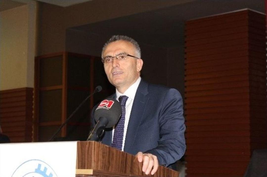 Bakan Ağbal İş Adamlarıyla İftarda Buluştu