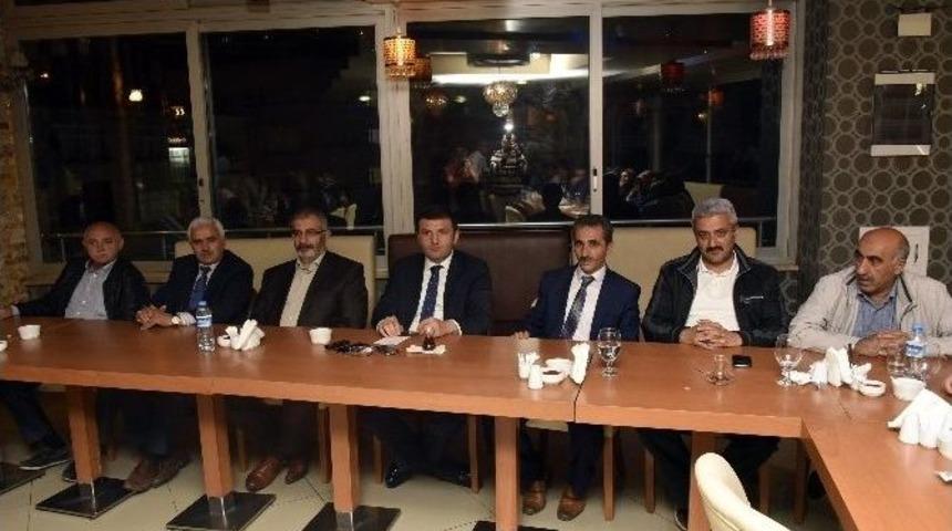 Ak Parti G&uuml;m&uuml;şhane İl Y&ouml;netimi İftar Programında Basınla Buluştu