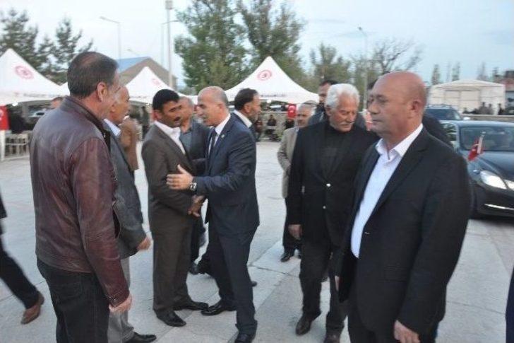 Eleşkirt’te Protokol Ve Vatandaş İftarda Bir Araya Geldi G5