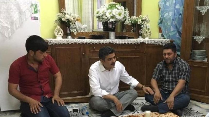 Milletvekili Polat’tan Roketli Saldırıda Hayatını Kaybeden Emre Arslan’ın Ailesine İftar