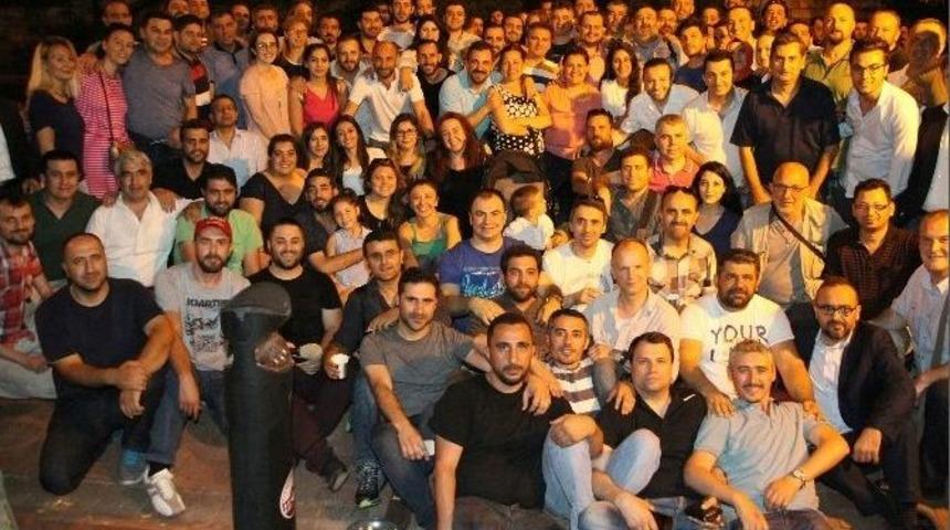 İstanbul&rsquo;da &Ccedil;alışan Gazeteciler İftarda Buluştu