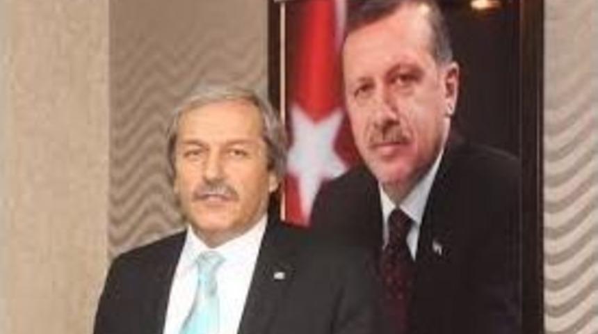 Başkan Şahin&rsquo;in Babalar G&uuml;n&uuml; Mesajı