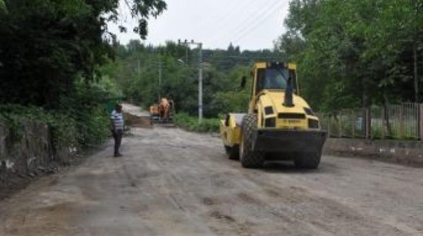 Karam&uuml;rsel Derek&ouml;y - Oluklu Yolu Yenileniyor