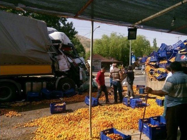 Malatya-adıyaman Karayolunda Kaza: 1 Yaralı