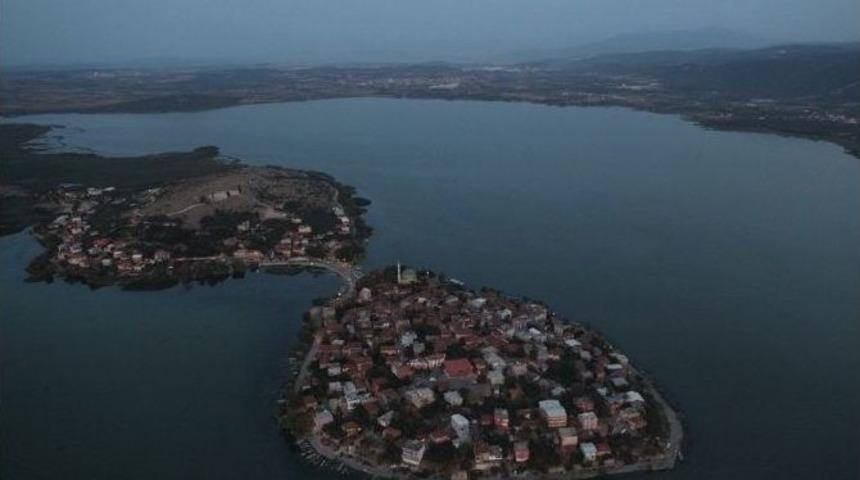 Nil&uuml;fer Belediyesi G&ouml;lyazı&rsquo;nın Geleceğini Yeniden Şekillendiriyor