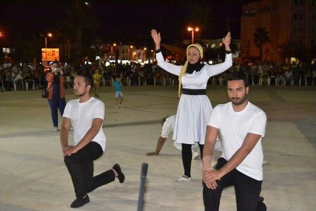 Ayvalık’ta Uluslararası Halk Dansları Coşkusu