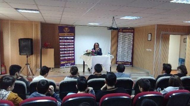 Yılın Oyuncusu Ayhan Bozkurt’tan Gaziantep’e Övgü