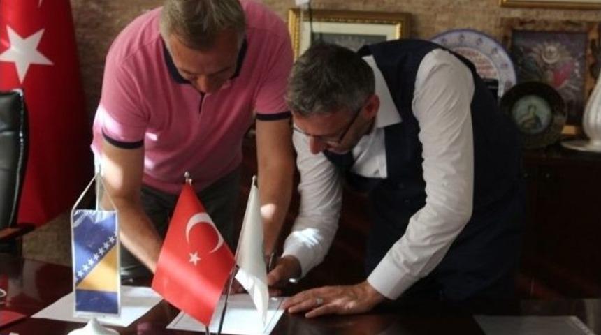 Sarıcakaya Bosna-hersek&rsquo;in Kladanj Belediyesi İle Kardeş Oldu