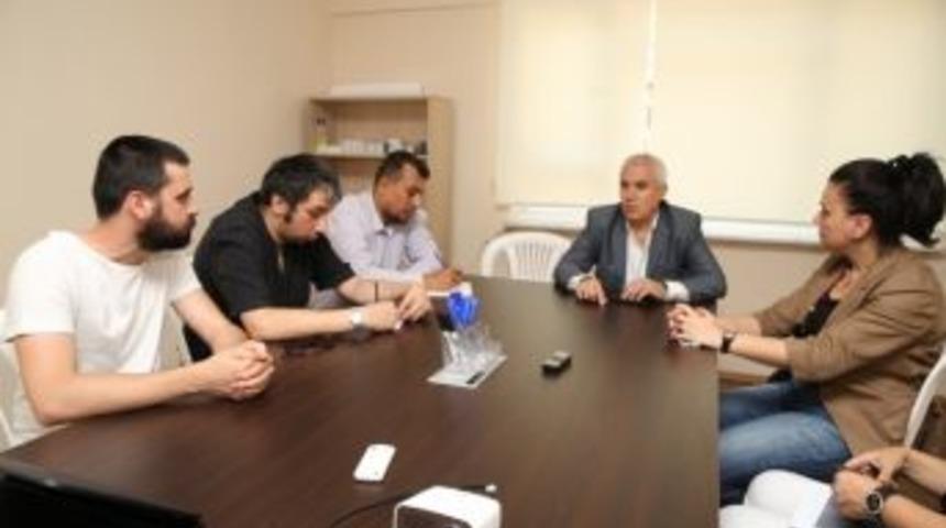 Bozbey&rsquo;den Nil&uuml;fer Gen&ccedil;lik Ofisi&rsquo;ne Ziyaret