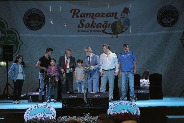 Ramazan Sokağı’na Mehmet Çelik Katıldı