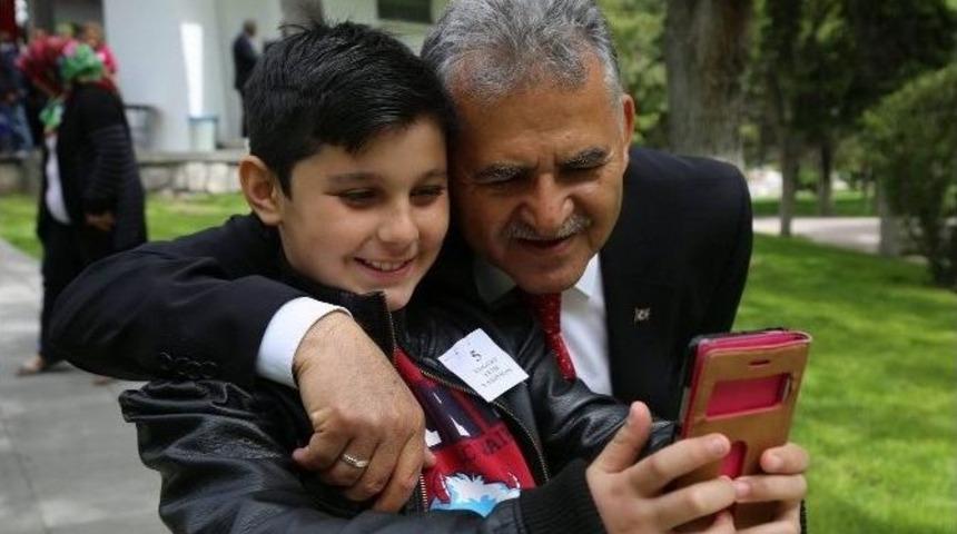 Melikgazinin Parkları &Ccedil;ocuklara Emanet