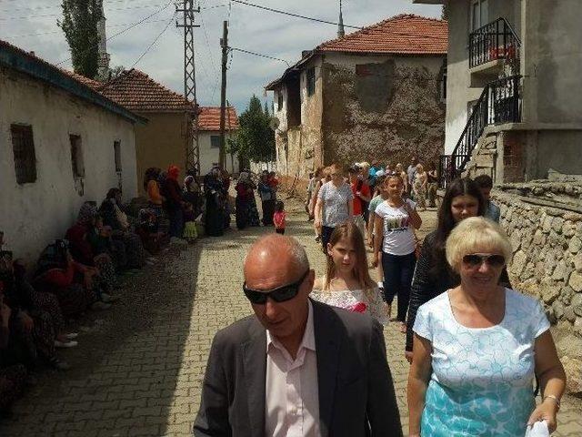 Şehri Görmeyen Köy Çocukları Ab Destekli Projelerle Avrupayı Geziyor