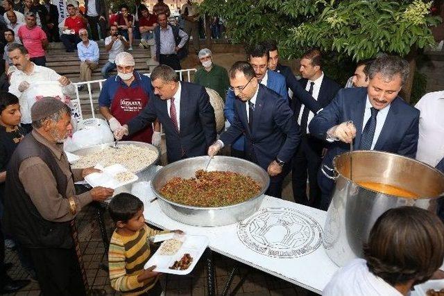 Bakan Tüfenkci, Battalgazi’de Ramazan Programına Katıldı