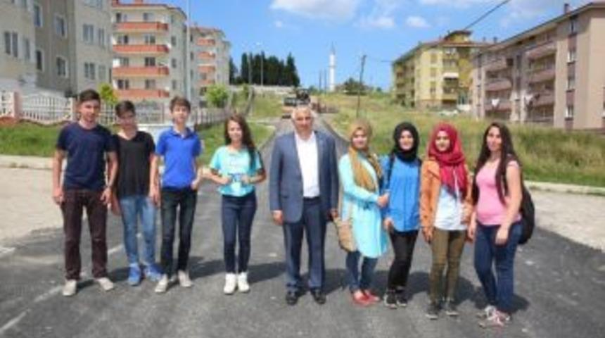 Camiliden Dişli&rsquo;ye Asfalt Ve Park Teşekk&uuml;r&uuml;