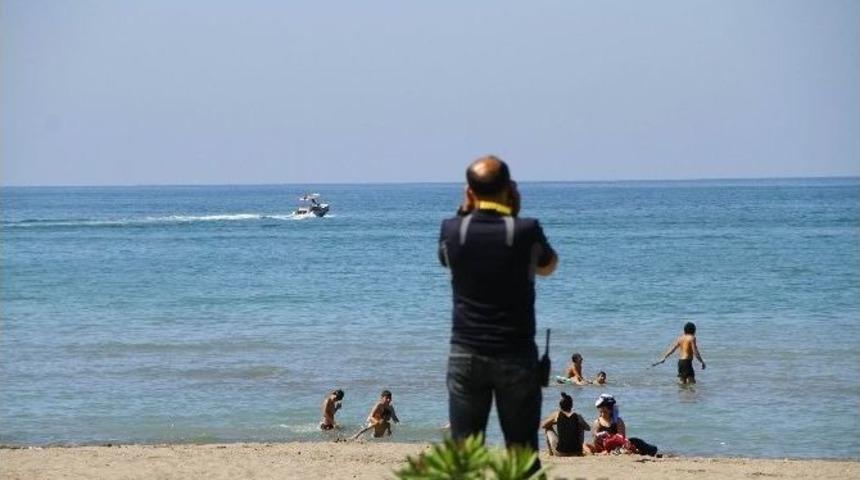 Denizde Ceset Sanılan Cisim Ağaç Parçası Çıktı