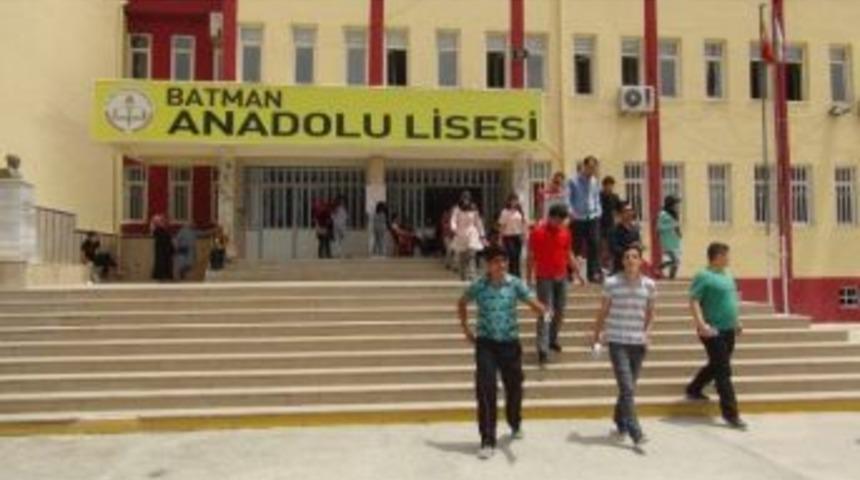 Ter&ouml;r Mağduru &Ouml;ğrencilere 4 Yıldızlı Konaklama