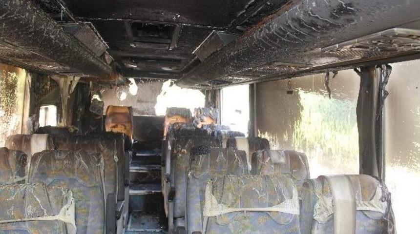 Mezuniyet T&ouml;renine Giderken Şoku Yaşadılar