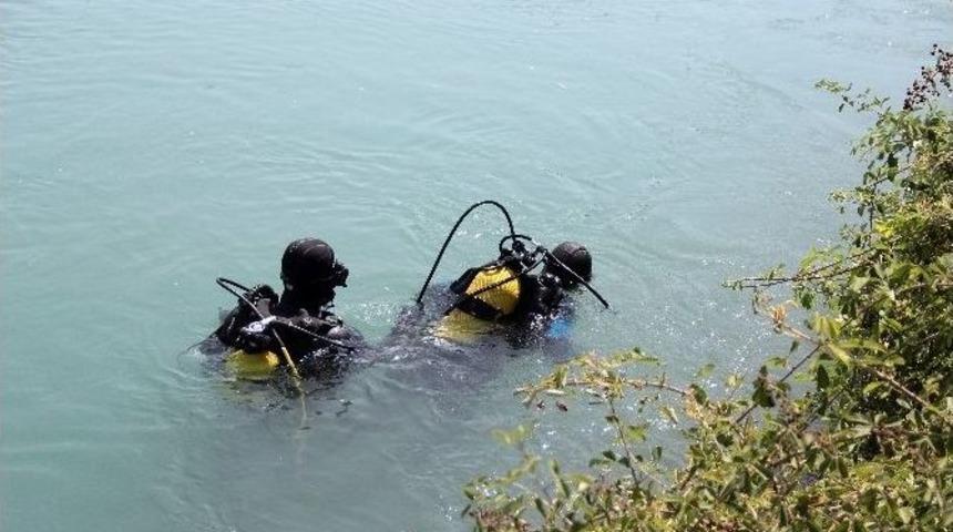 Sulama Kanalına D&uuml;şen Kız &Ccedil;ocuğunun Cesedi Bulundu