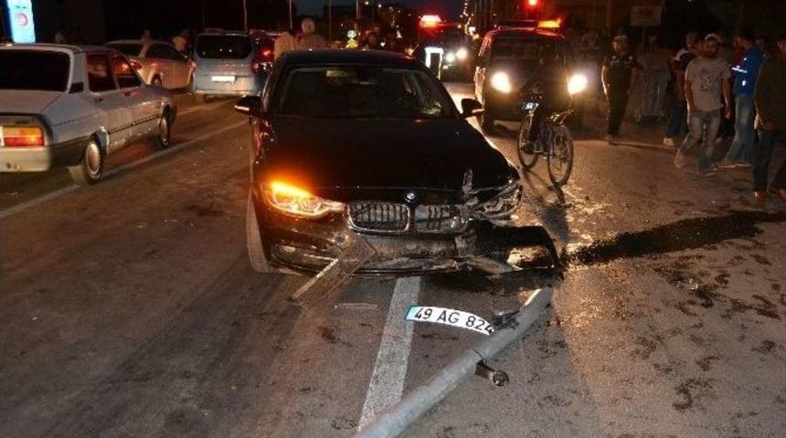 Otomobilin &Ccedil;arptığı Suriyeli Kız &Ccedil;ocuğu Ağır Yaralandı