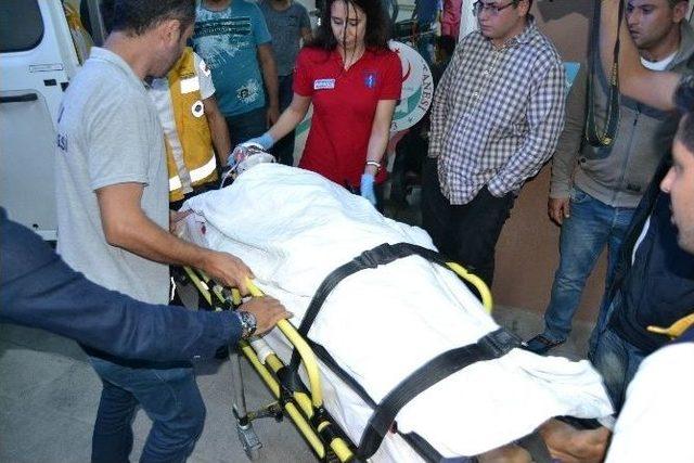 Otomobilin &Ccedil;arptığı Suriyeli Kız &Ccedil;ocuğu Ağır Yaralandı 1