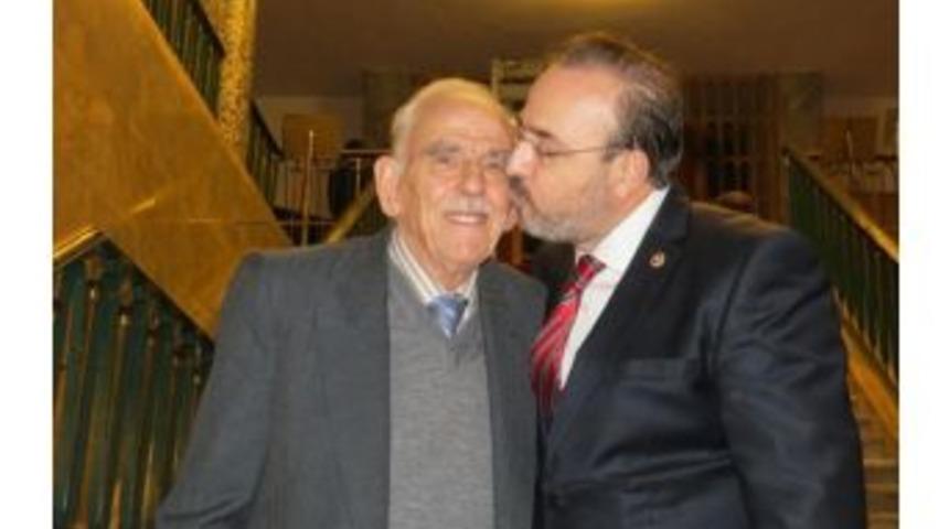 Tekirdağ Milletvekilli Yel&rsquo;den Babalar G&uuml;n&uuml; Mesajı