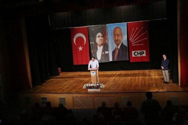 Taşdelen Sakarya’da Sosyal Demokrat Belediyeciliği Anlattı