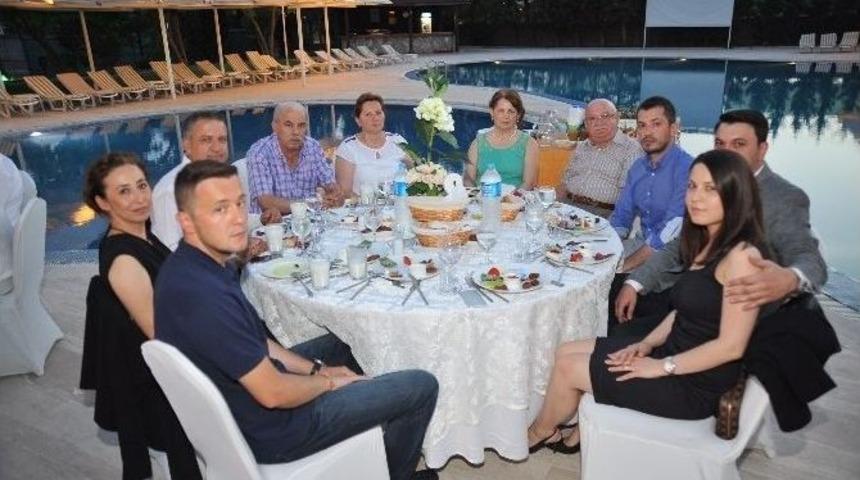 H&uuml;ner Group İftar Yemeğinde Buluştu