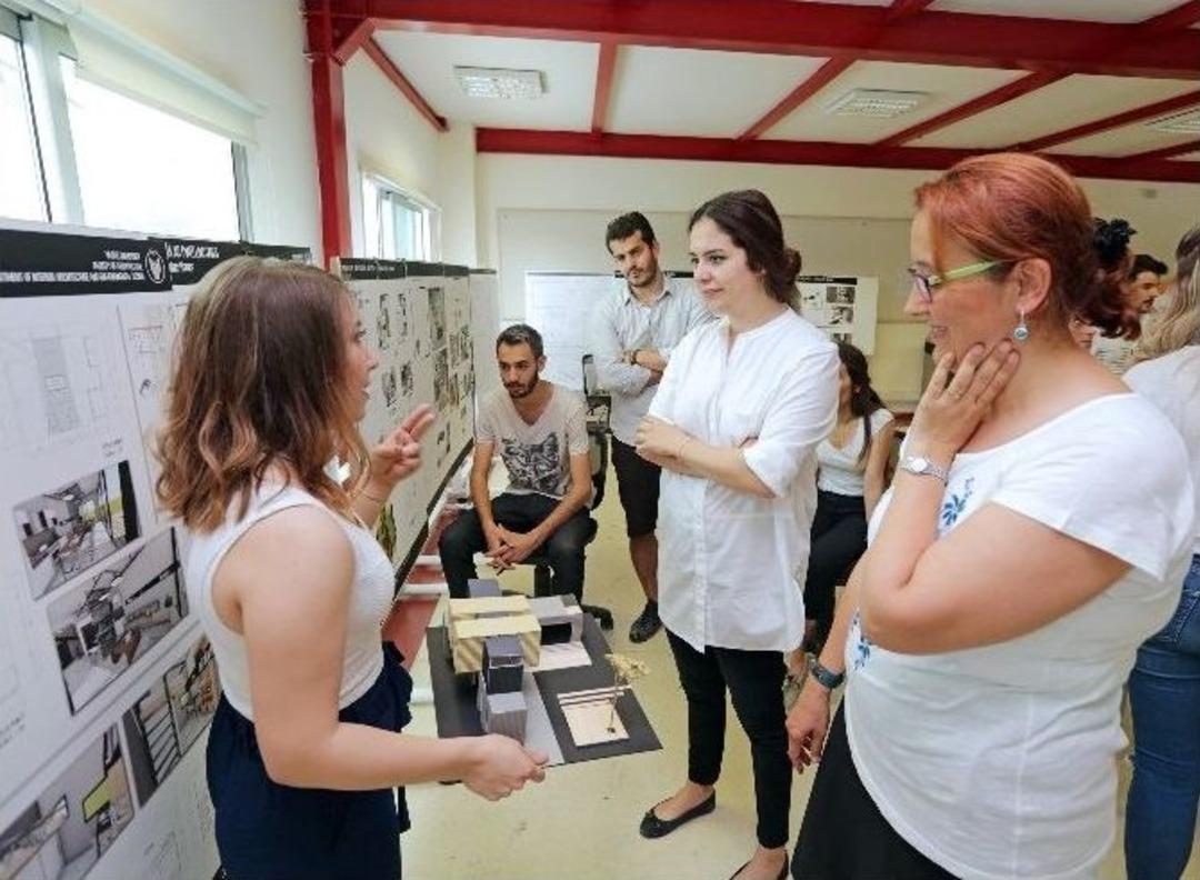 M&uuml;lteciler İ&ccedil;in Tasarladılar