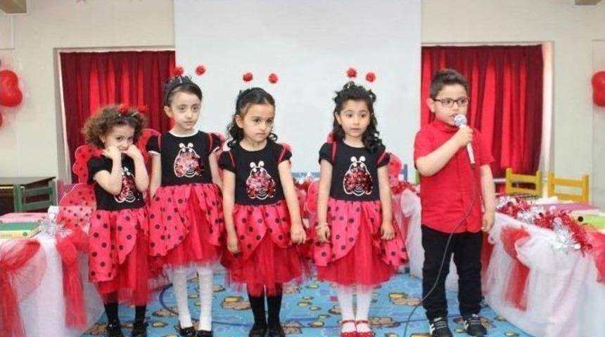 G&uuml;l Bah&ccedil;enin Meleklerinden Yılsonu Programı