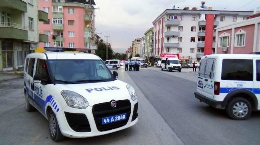 Malatya&rsquo;da Silahlı Kavga: 2 Yaralı