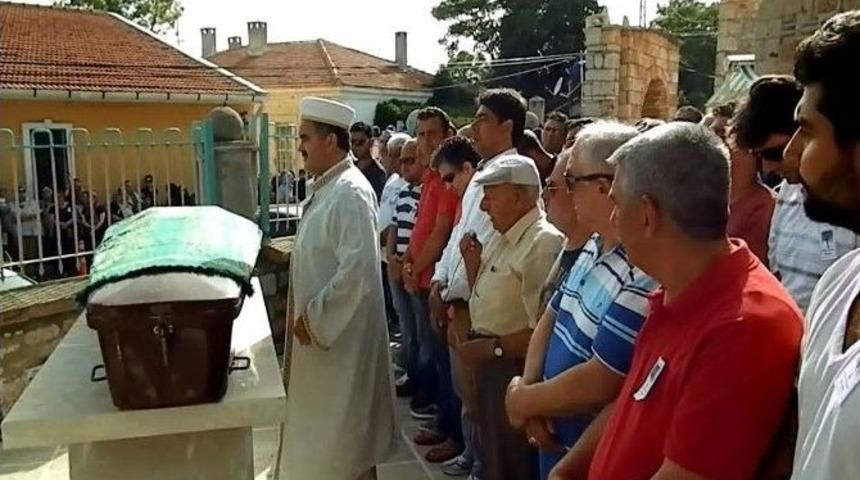 Fo&ccedil;a İtfaiyesi Amirini Kaybetti