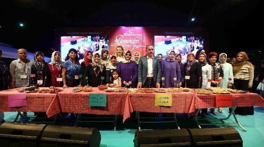 Bağcılar&rsquo;da D&uuml;zenlenen Lezzet Yarışında &Ouml;d&uuml;ller Sahiplerini Buldu