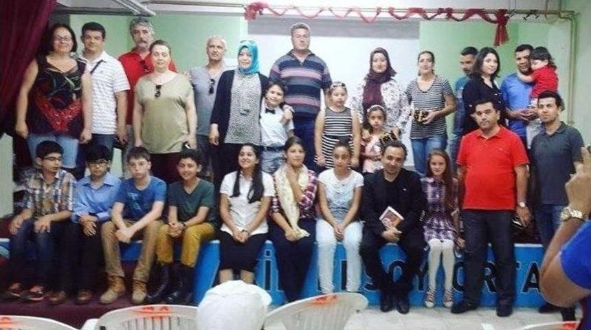 Ayvalık&rsquo;ta Babalar G&uuml;n&uuml;nde Duygusal G&ouml;sterim