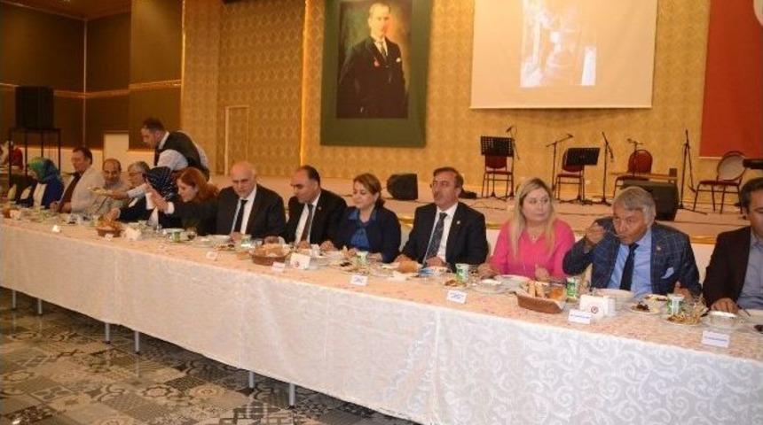 Sadi Bilgi&ccedil; Isparta&rsquo;yı İftarda Buluşturdu