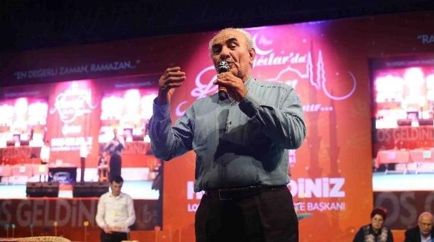 Yazar Vakkasoğlu: &ldquo;dostu Olmayan İnsan Ne Kadar Zengin Olursa Olsun, Fakir Yaşıyordur&rdquo;