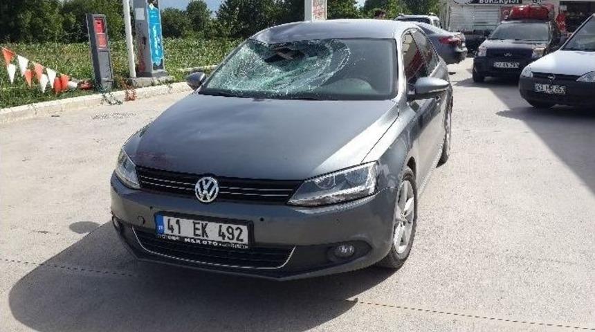 Otomobilin Altında Kalan Antalyalı Kamyon S&uuml;r&uuml;c&uuml;s&uuml; Kurtarılamadı